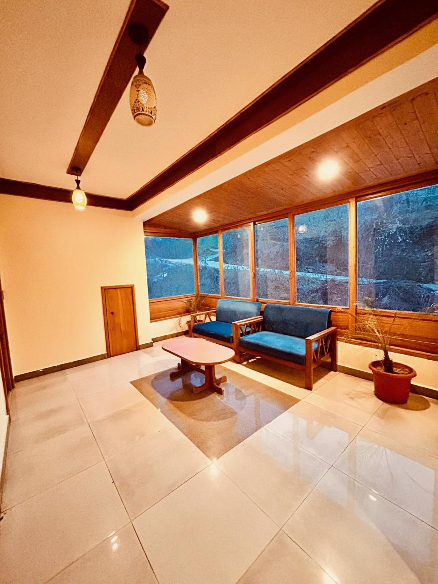 Tanglewood Villa Manāli Exterior foto